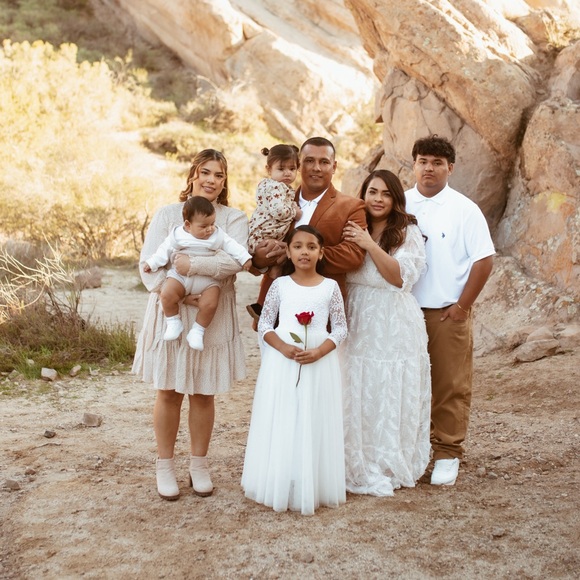 Meet your Posher, Mariel - Picture 3 of 6